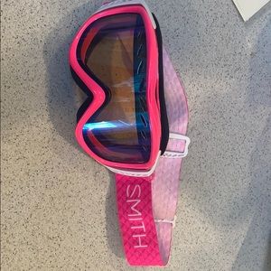 Smith ski goggles fits ages 9-13